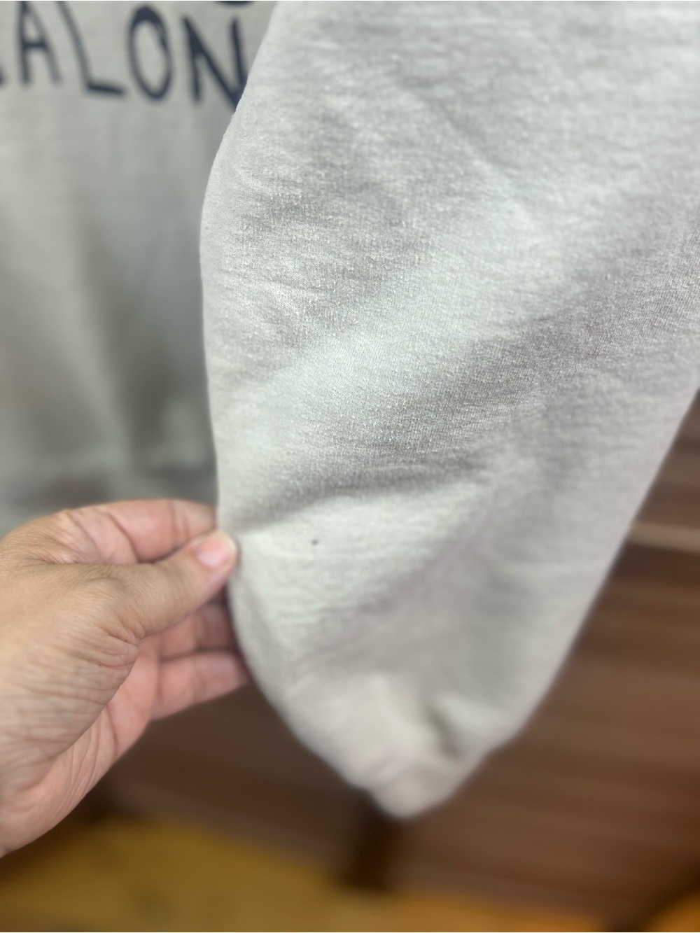 Ghost Malone Graphic Crewneck Sweatshirt XL Beige Fleece Pullover Halloween - Picture 3 of 5